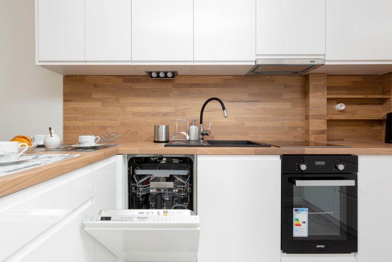 Apartments City Center Ochota By Noclegi Renters Warsaw Luaran gambar