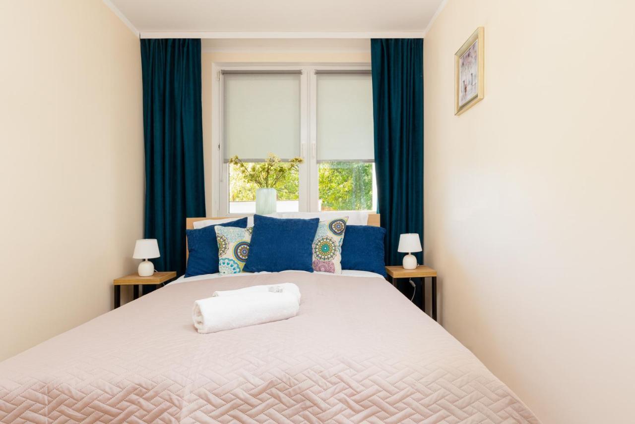 Apartments City Center Ochota By Noclegi Renters Warsaw Luaran gambar